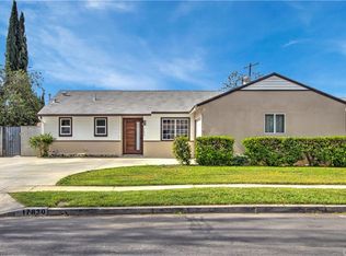 17830 Arminta St, Reseda, CA 91335