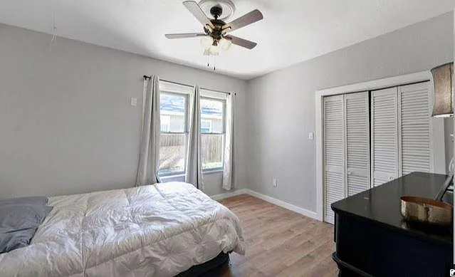 1200 W Summit Ave — Photo 5