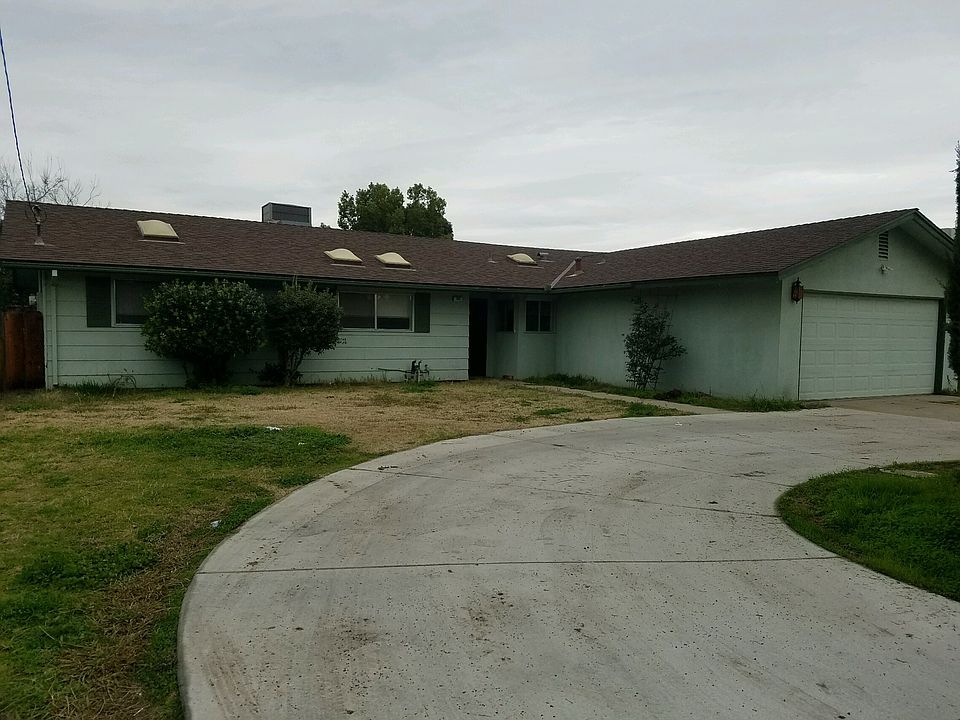 1st image of 352 W Barstow Ave