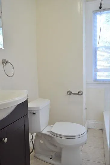 303 S Beech St — Photo 9