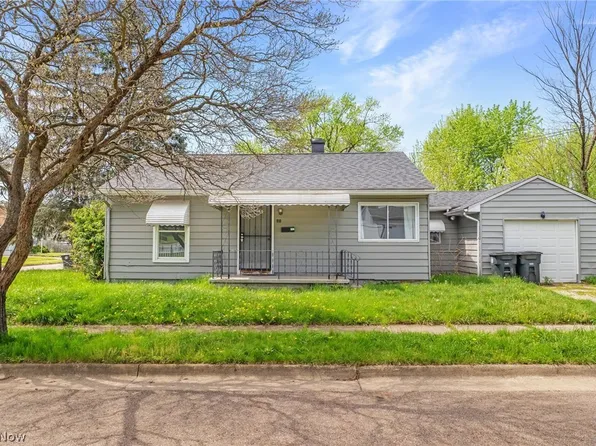 910 Ardella Ave, Akron, OH 44306