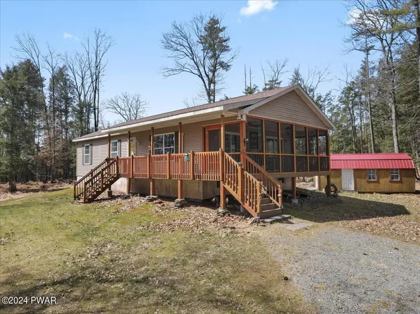 97B Barkley Lake Rd, Beach Lake, PA 18405