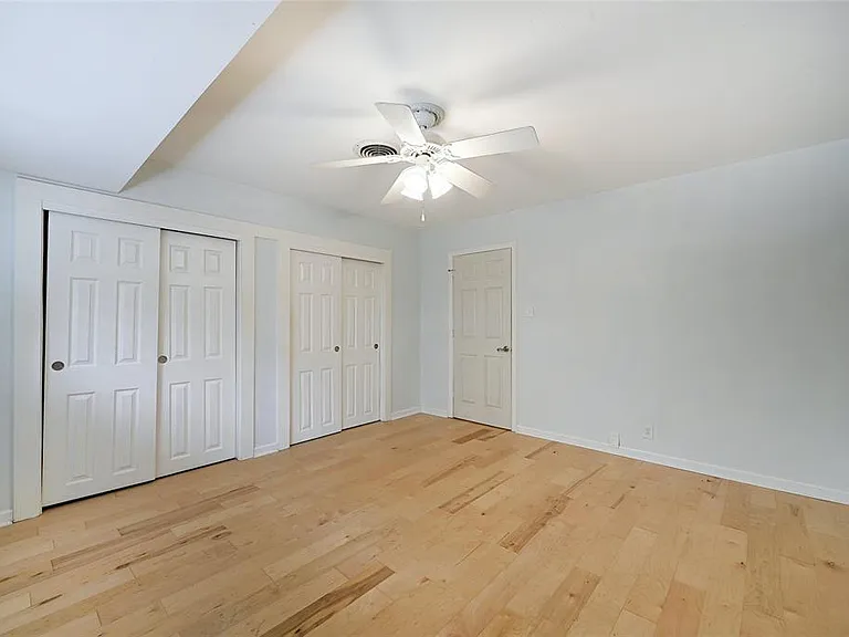 5330 Balcones Dr #G — Photo 10