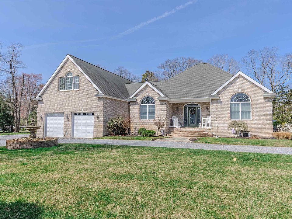 1st image of 620 Shunpike Rd