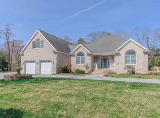 620 Shunpike Rd, Cape May, NJ 08204