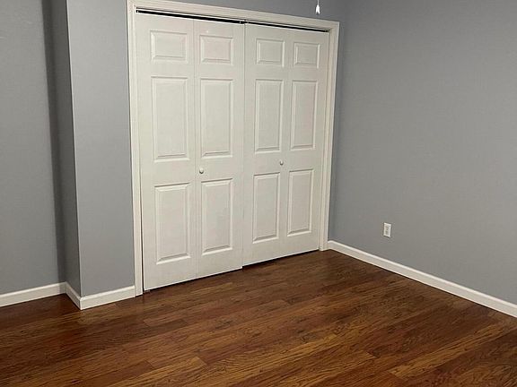 4th image of 937 Chadwick Dr