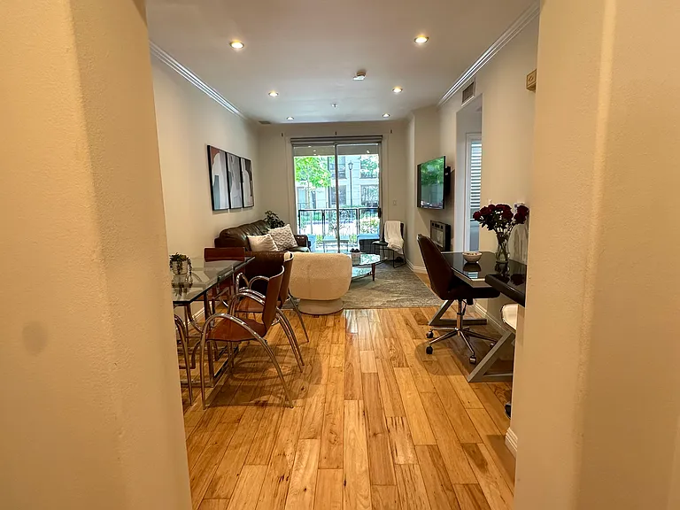 3136 Watermarke Pl — Photo 7