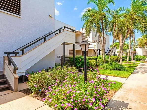 255 Sherwood Dr #255U, Bradenton, FL 34210