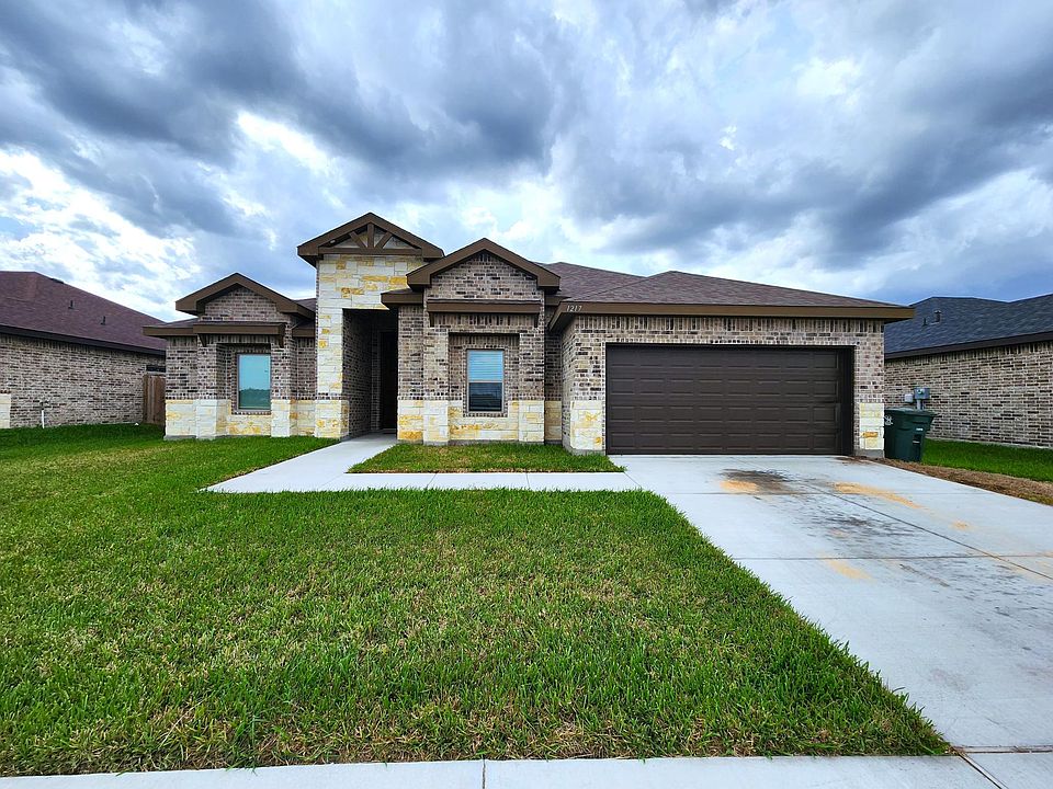 1st image of 1217 Tuxpan Ave