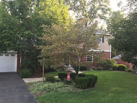 2nd image of 8565 Sturbridge Dr