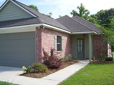 1st image of 15174 Villa Ct E