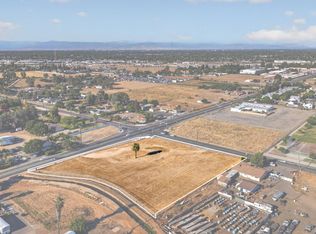 3433 W Clinton Ave, Fresno, CA 93722