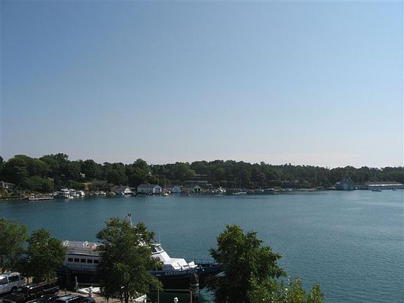3rd image of 247 Bridge Park Dr #212