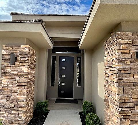 3rd image of 2787 Trasimeno Dr