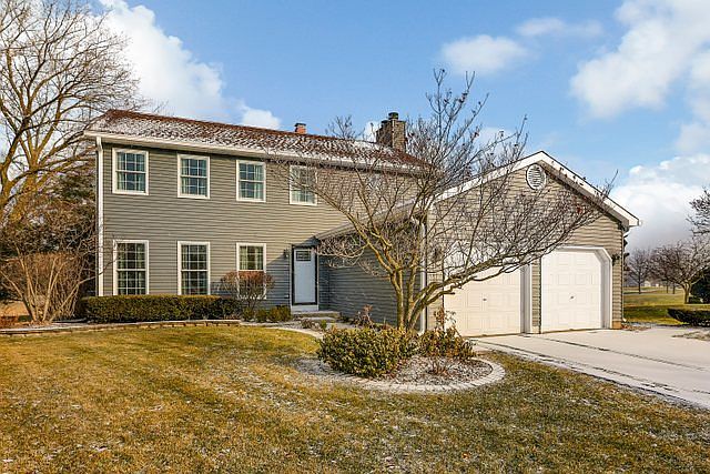 1st image of 957 Sandalwood Ct