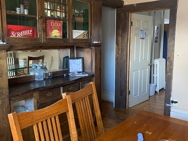 818 University Ave SE #102 — Photo 5