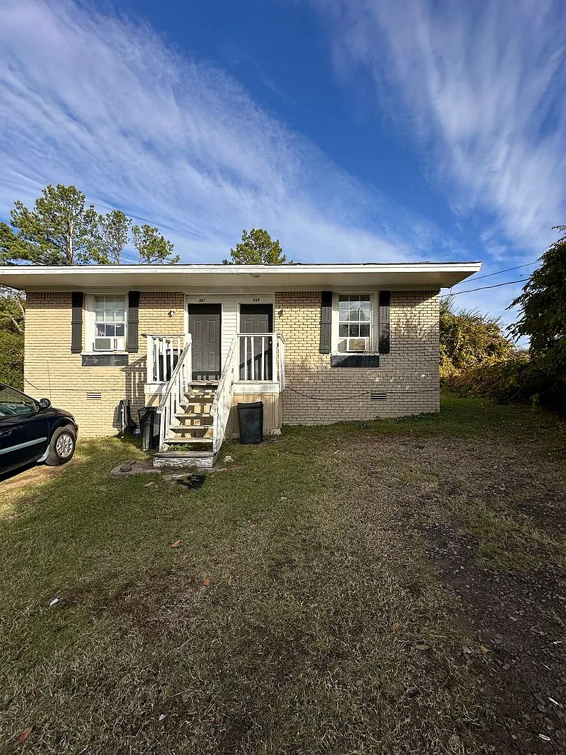Franklin St. Duplex — Photo 1