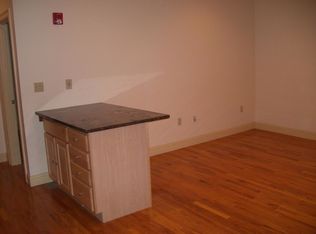 202 K St STE 3, Boston, MA 02127