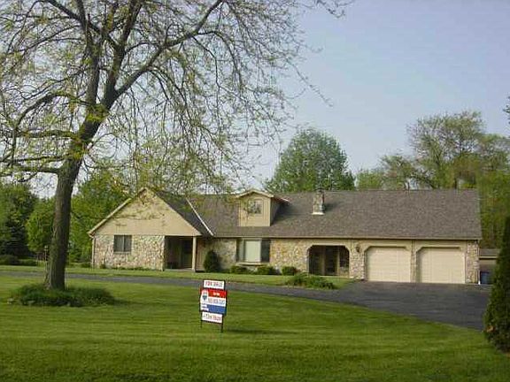 2nd image of 355 W Lawton Cir