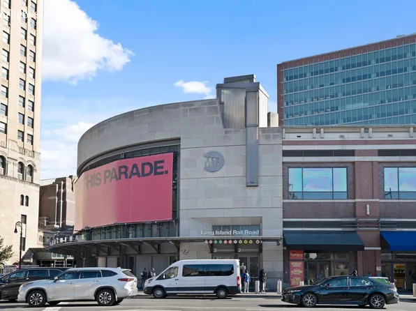 1 Hanson Place image 19 of 22