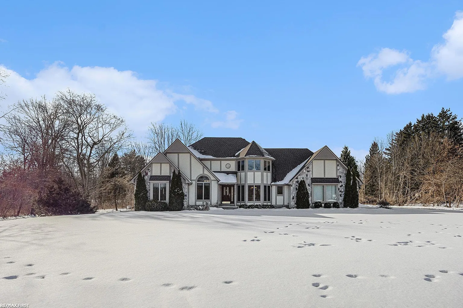 66849 Christina Ln photo 1