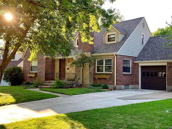 2nd image of 165 Chatham Dr