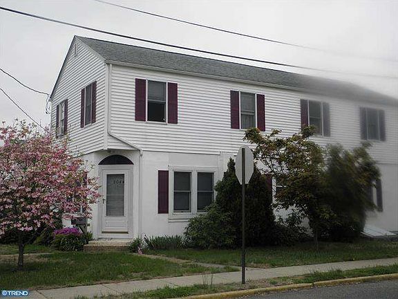 2nd image of 804 Lincoln Ave