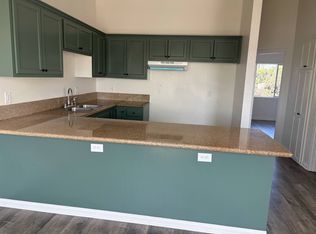 341 E Anaheim St #11, Wilmington, CA 90744