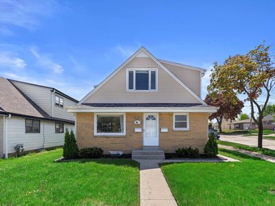 2131 West Layton AVENUE, Milwaukee, WI, 53221