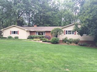8728 Forest Hills Dr NE, Warren, OH