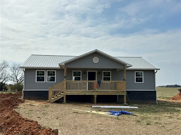 5090 Highway 103 St, Clarksville, AR 72830