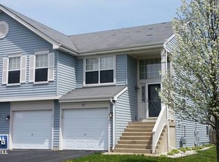 477 Gloria Ln, Oswego, IL 60543