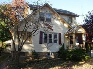111 Pleasant Ave, Bergenfield, NJ 07621