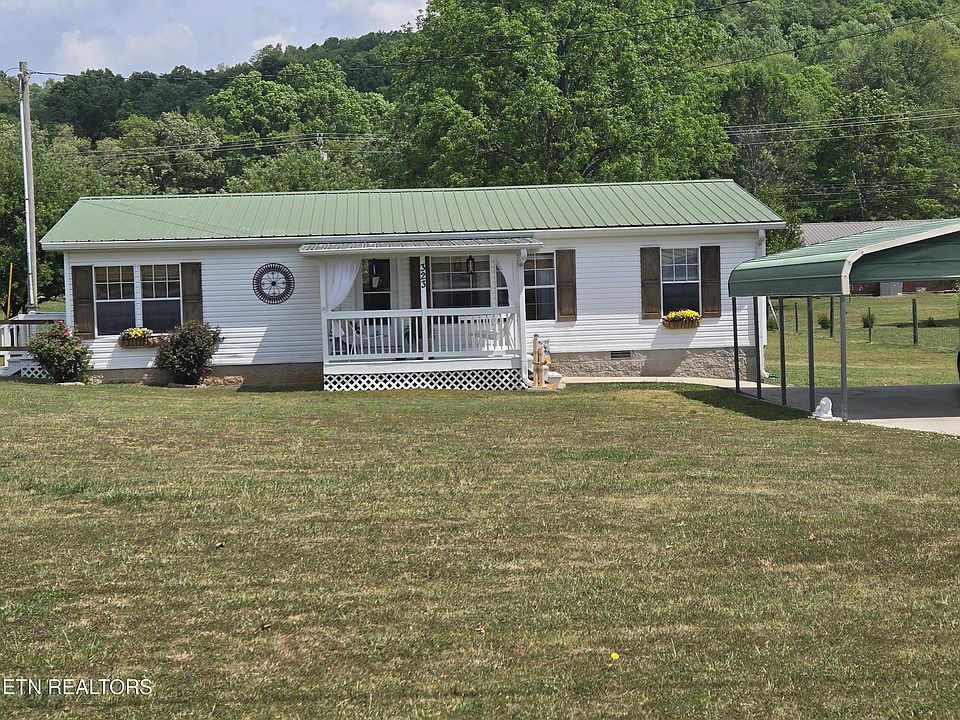 1st image of 323 Delta Country Ln