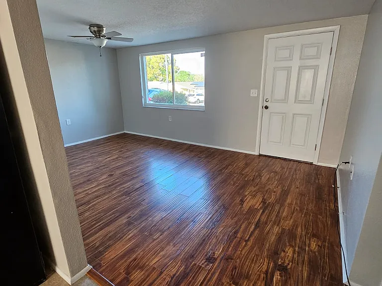 1525 Plum Tree Rd — Photo 11