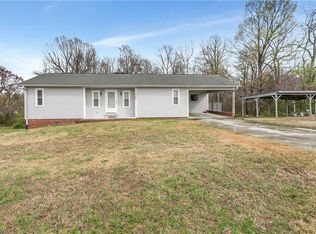 528 Scenic Way, Thomasville, NC 27360