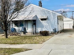 17655 Clarann St, Melvindale, MI 48122