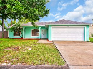 1623 Sweetwood Dr, Melbourne, FL 32935