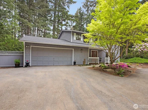 4320 Palomino Drive NE, Bainbridge Island, WA 98110