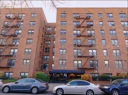 Sold by Remax Real Estate Professionals | media 1