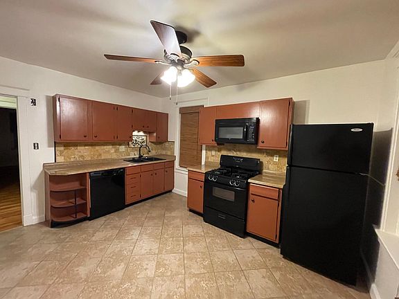 Newly painted Kitchen
