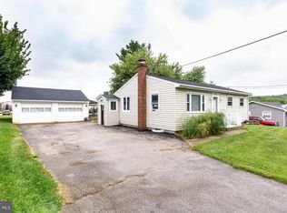 3026 Walnut St, Manchester, MD 21102