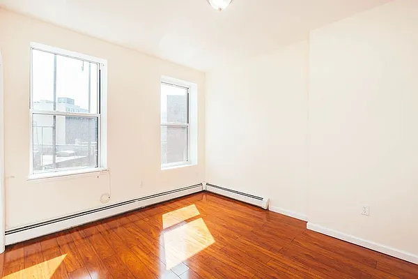 Rented by Brick&Mortar | media 18