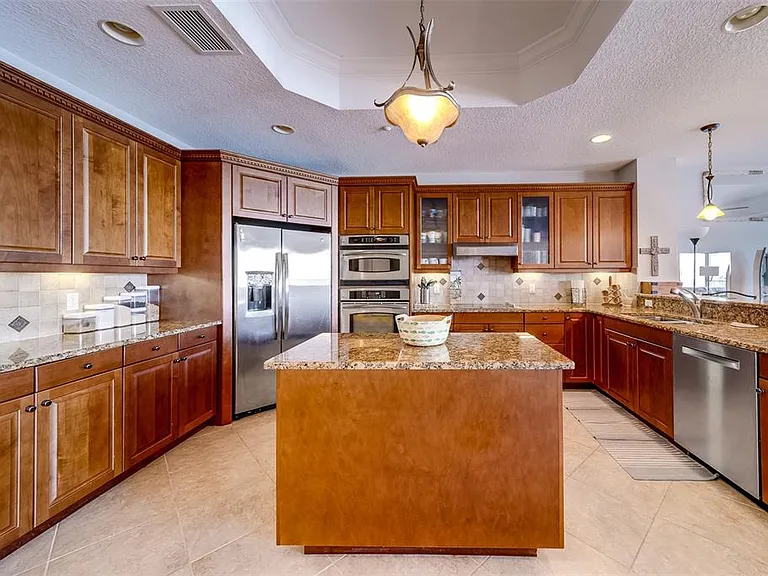 17745 Gulf Blvd #303 — Photo 13