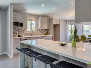 2000 N Magnolia Rd, Palm Springs, CA 92262