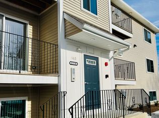 663 Metacom Ave, Warren, RI 02885