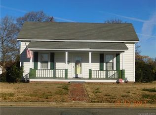 207 E 10th St, Kannapolis, NC 28083