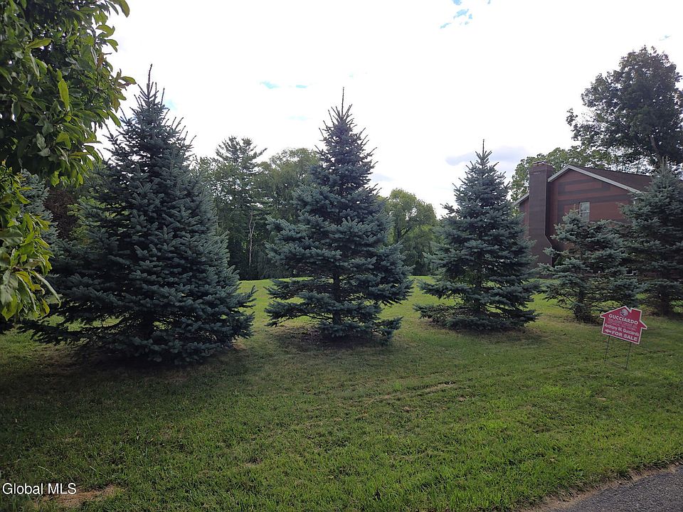 2nd image of 26 Fairway Court