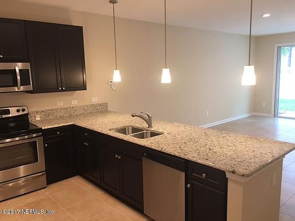 2nd image of 3670 Creswick Cir #B