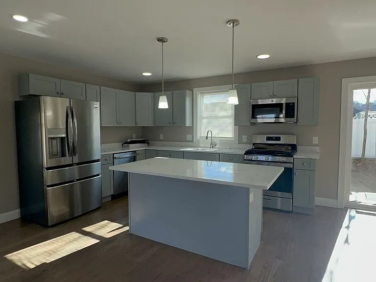 188 Proctor Ave #2 — Photo 1